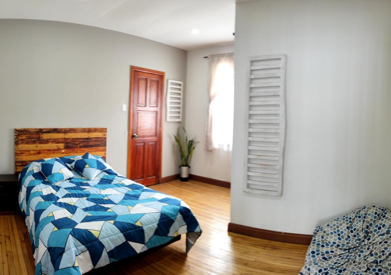 Minka Hostel Quito Exterior photo