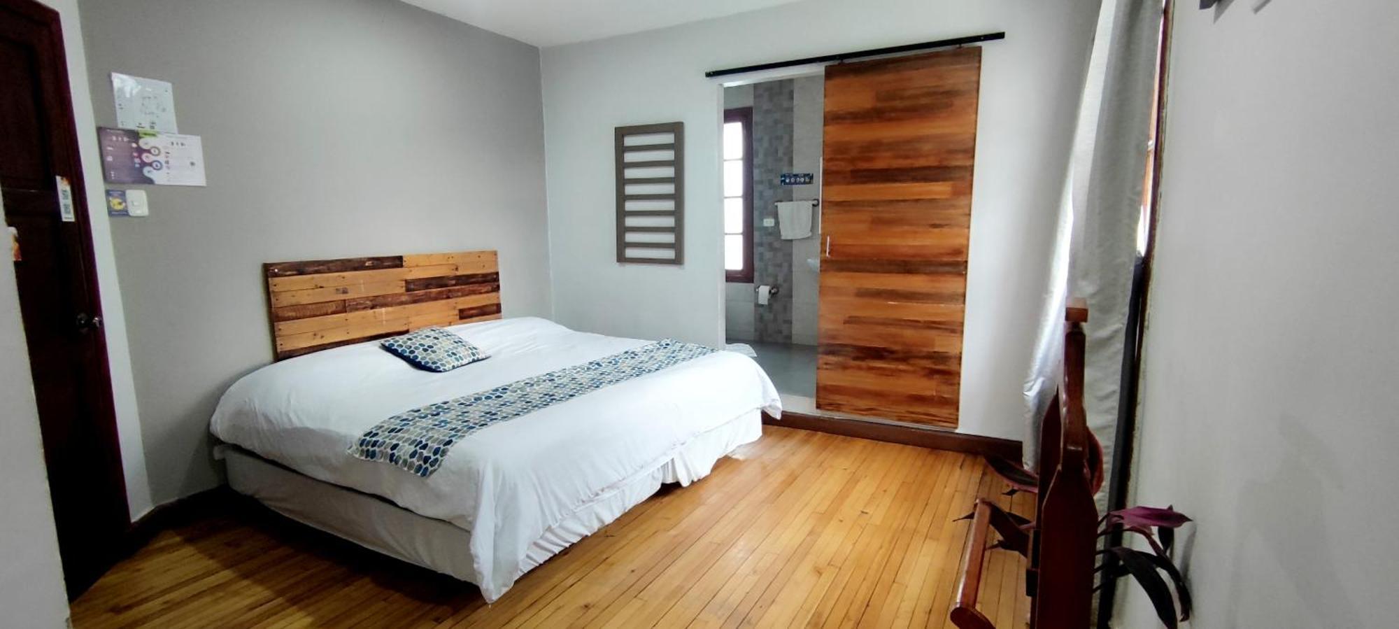 Minka Hostel Quito Exterior photo